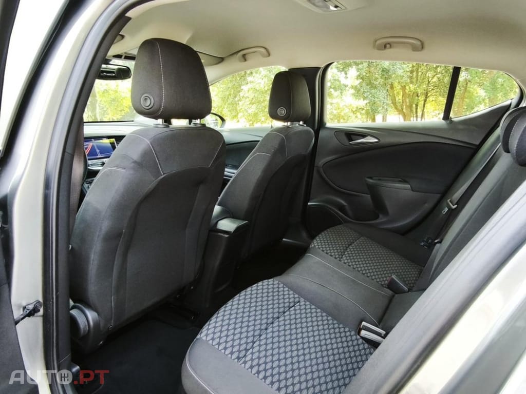 Opel Astra 1.6 CDTI Dynamic Sport S/S