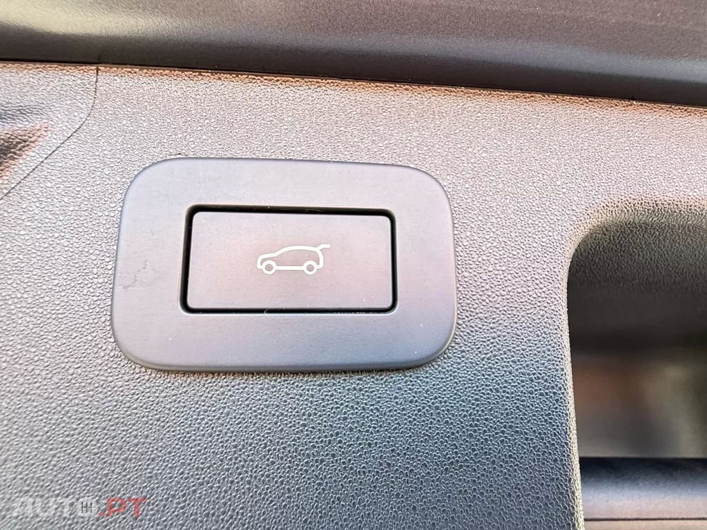 Land Rover Discovery Sport 1.5 I3 P270e AWD Dynamic SE