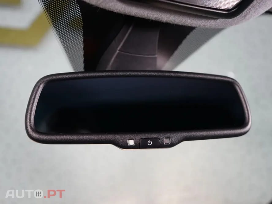 Abarth 695 Outro