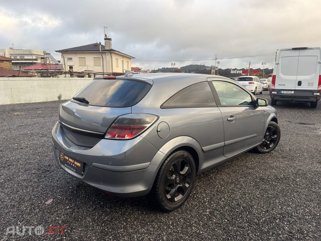 Opel Astra GTC 1.3 CDTi