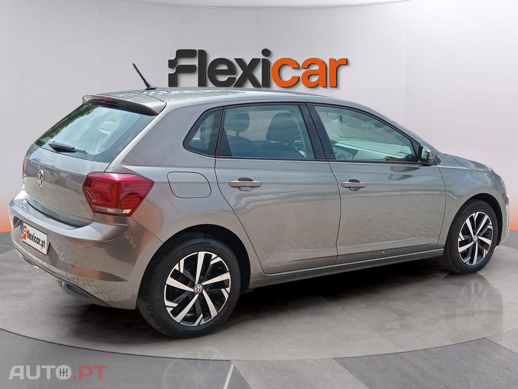 Volkswagen Polo 1.0 TSI Confortline DSG