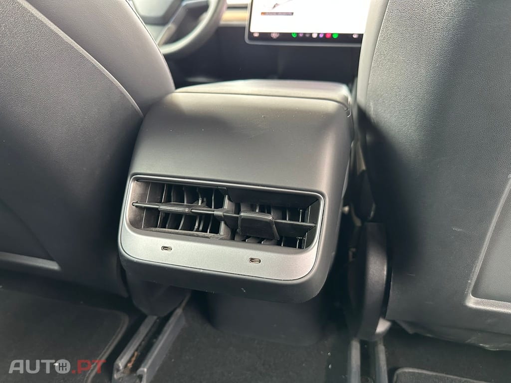 Tesla Model 3 Long Range AWD Dual Motor