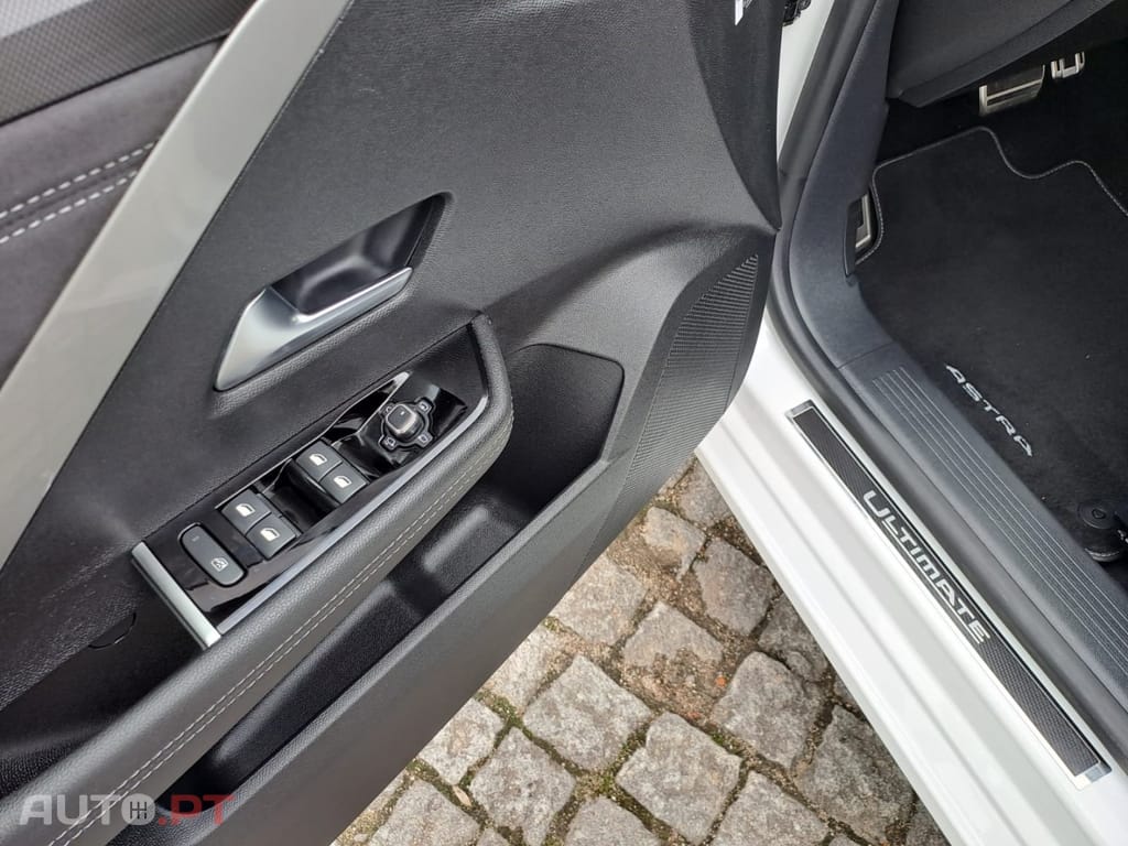 Opel Astra 1.2 Turbo Auto Ultimate