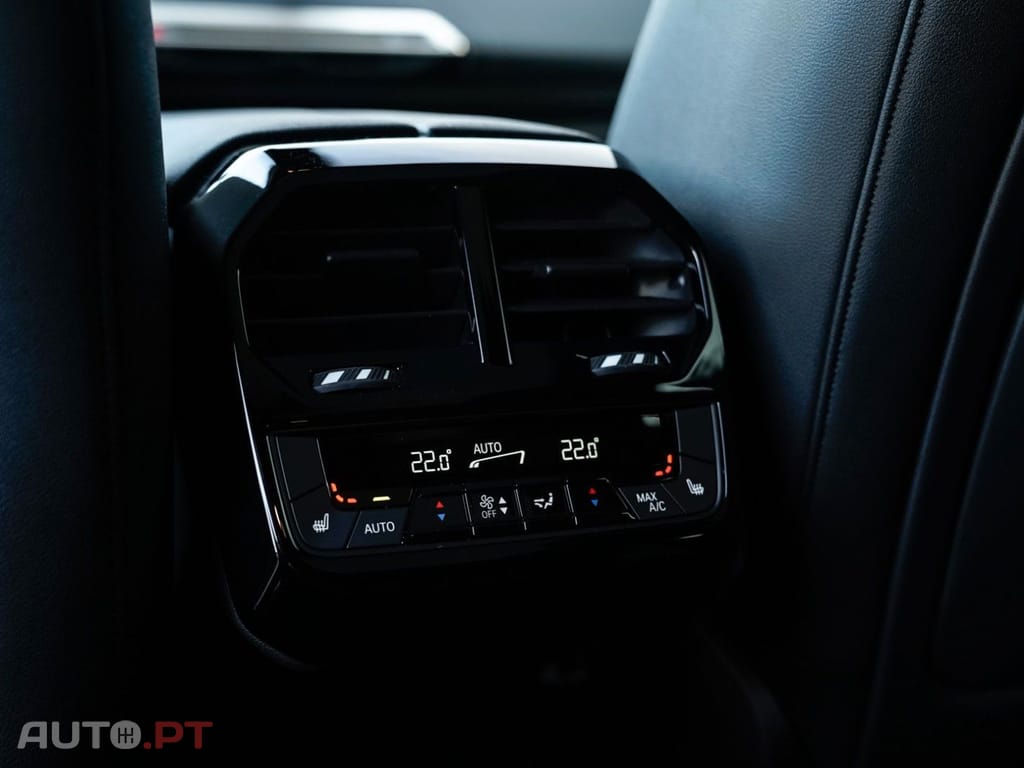 BMW iX 40 xD M Sport