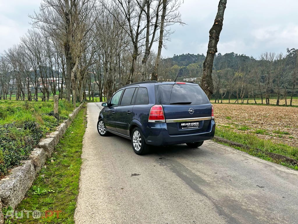 Opel Zafira 1.9 CDTi Enjoy