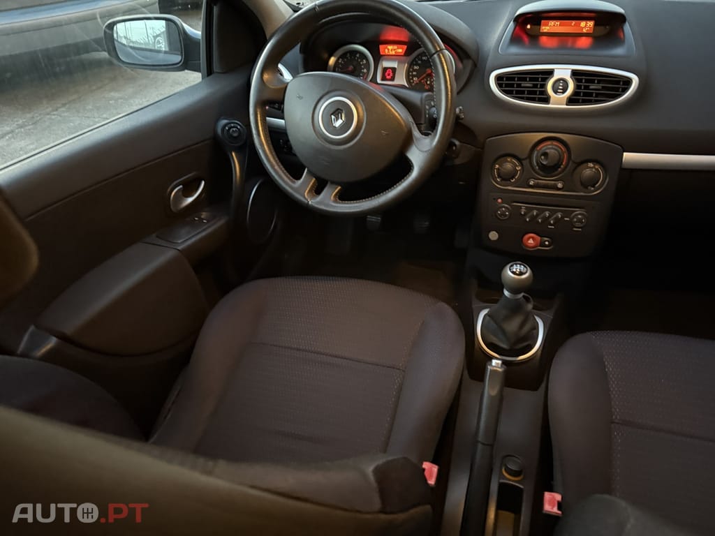 Renault Clio Break 1.2 16V Dynamique