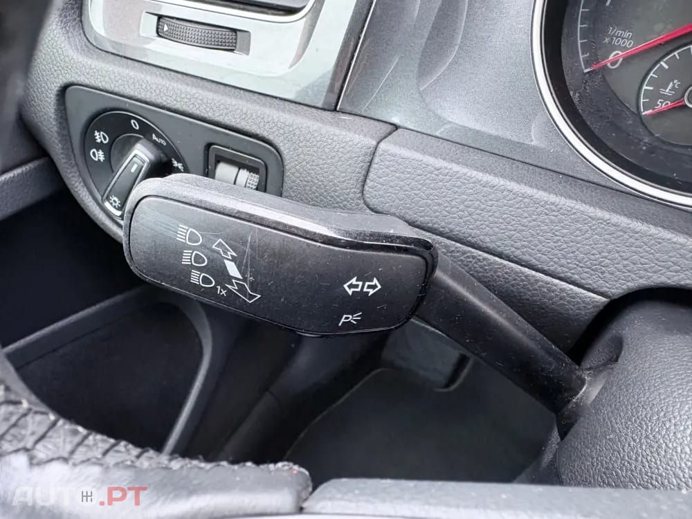 Volkswagen Golf 1.0 TSI Confortline