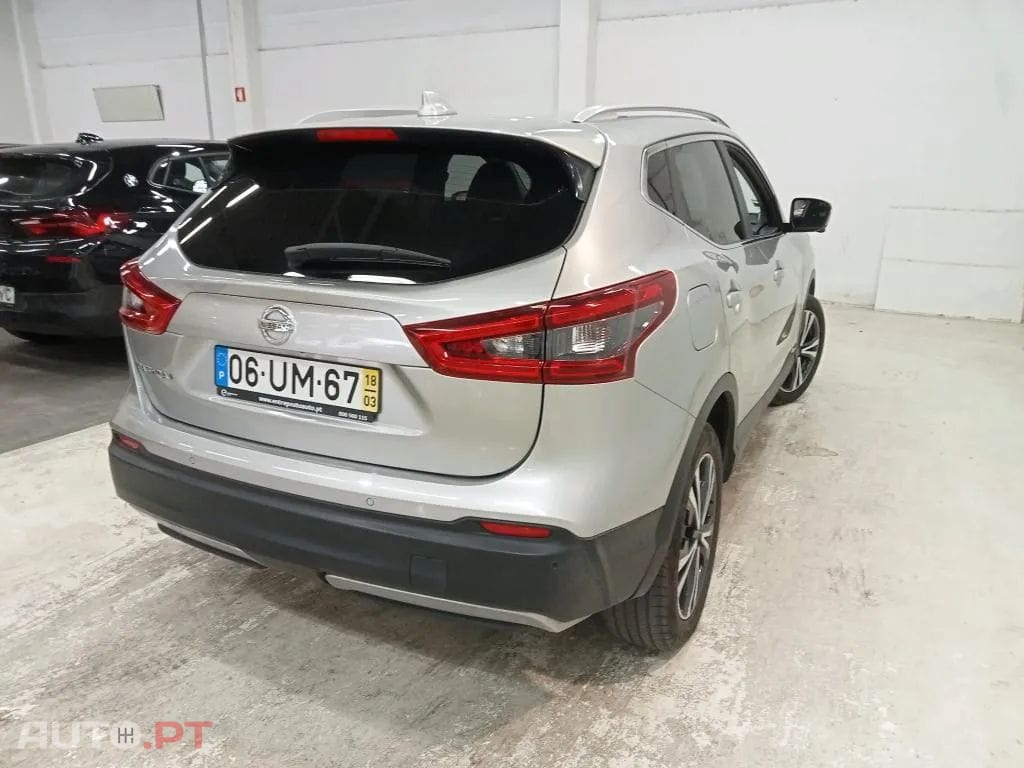 Nissan Qashqai 1.5 dCi N-Connecta
