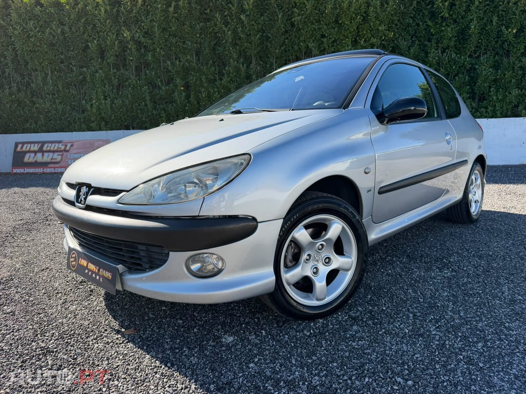 Peugeot 206 1.6 GTi