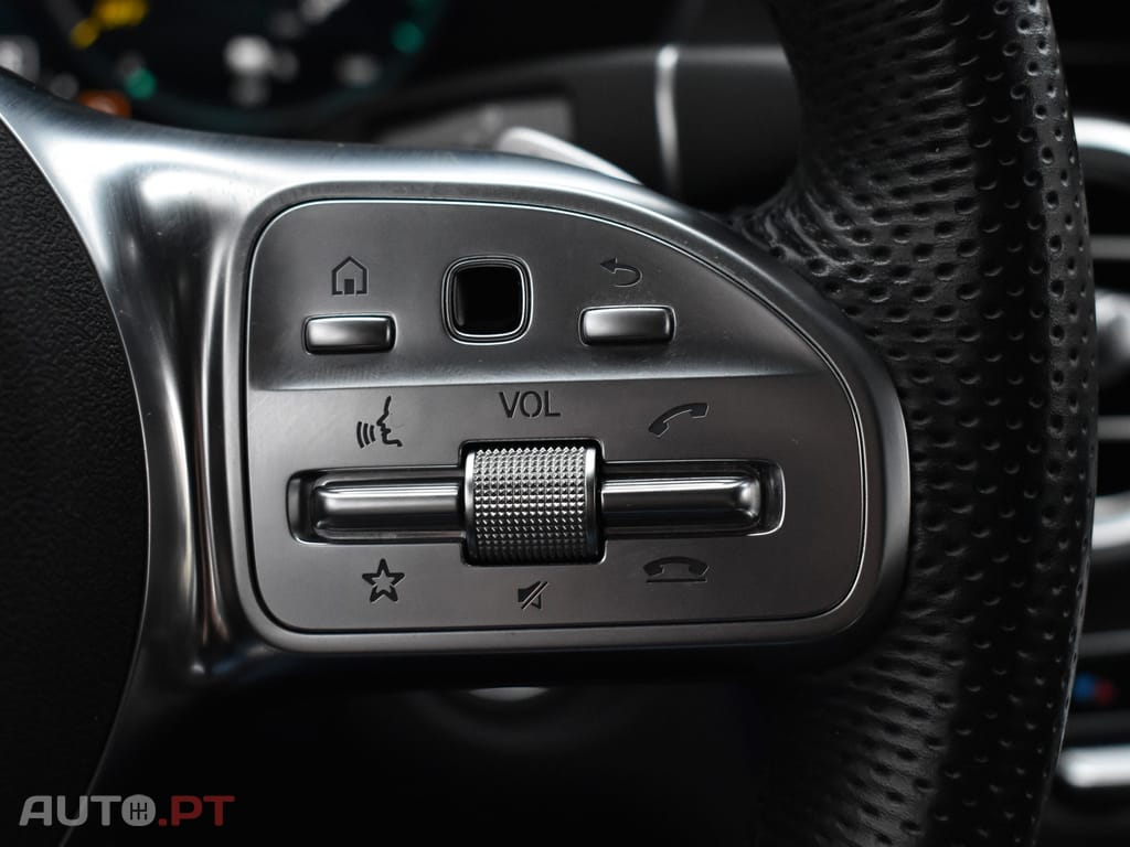 Mercedes-Benz GLC 300 e Coupe 4Matic 9G-TRONIC AMG Line