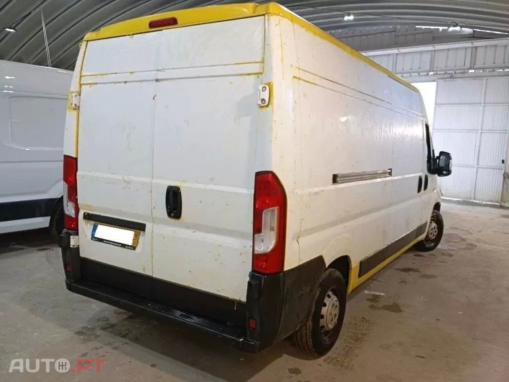 Peugeot Boxer  2.0 BlueHDi 333 L3H2 Premium