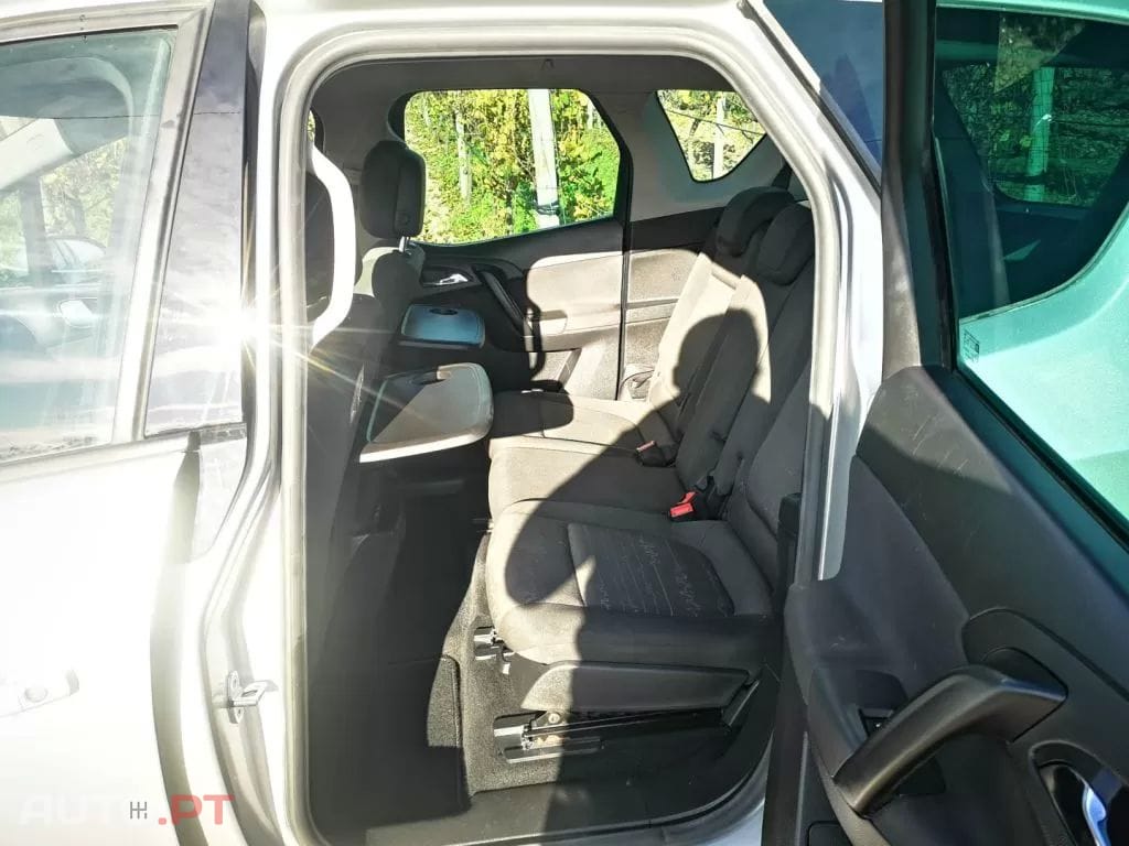 Opel Meriva 1.4 T FlexFluel