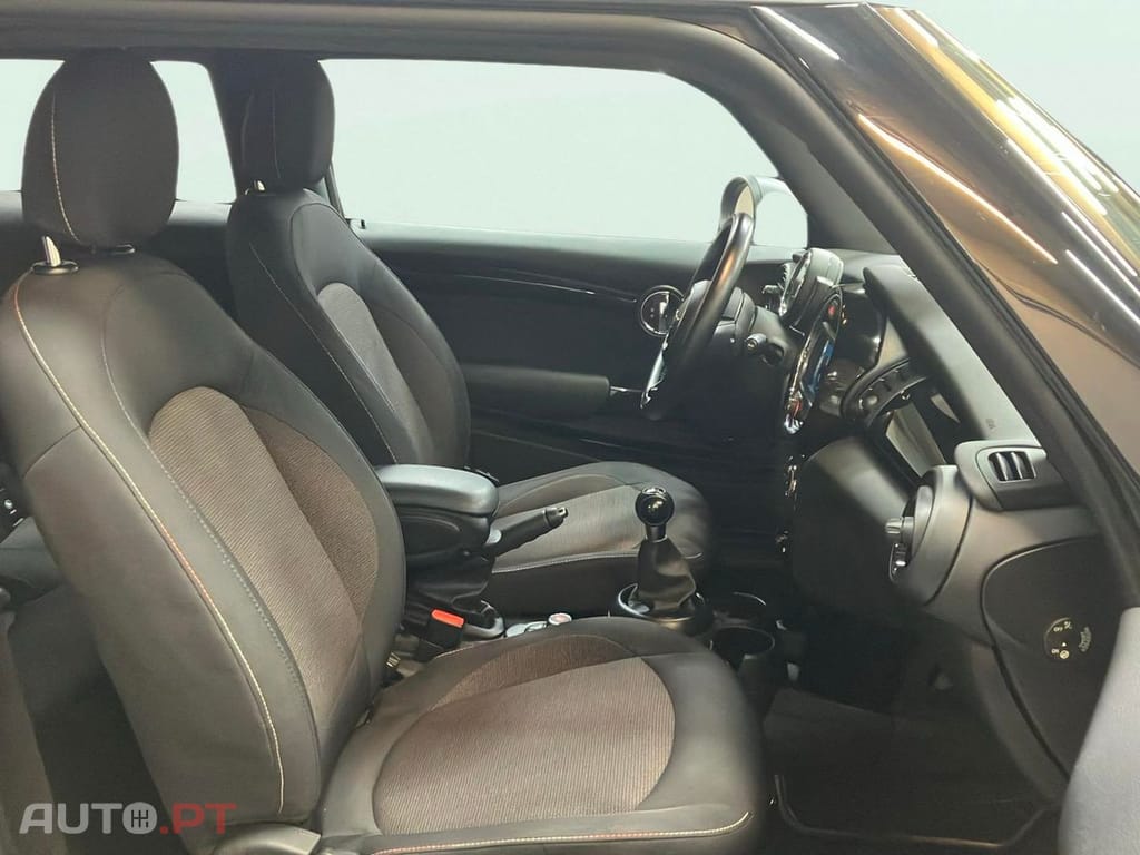MINI Cooper One