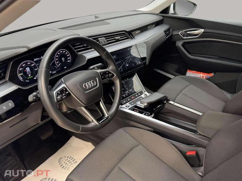Audi E-Tron I.V.A DEDUTÍVEL 50 Quattro Advanced 