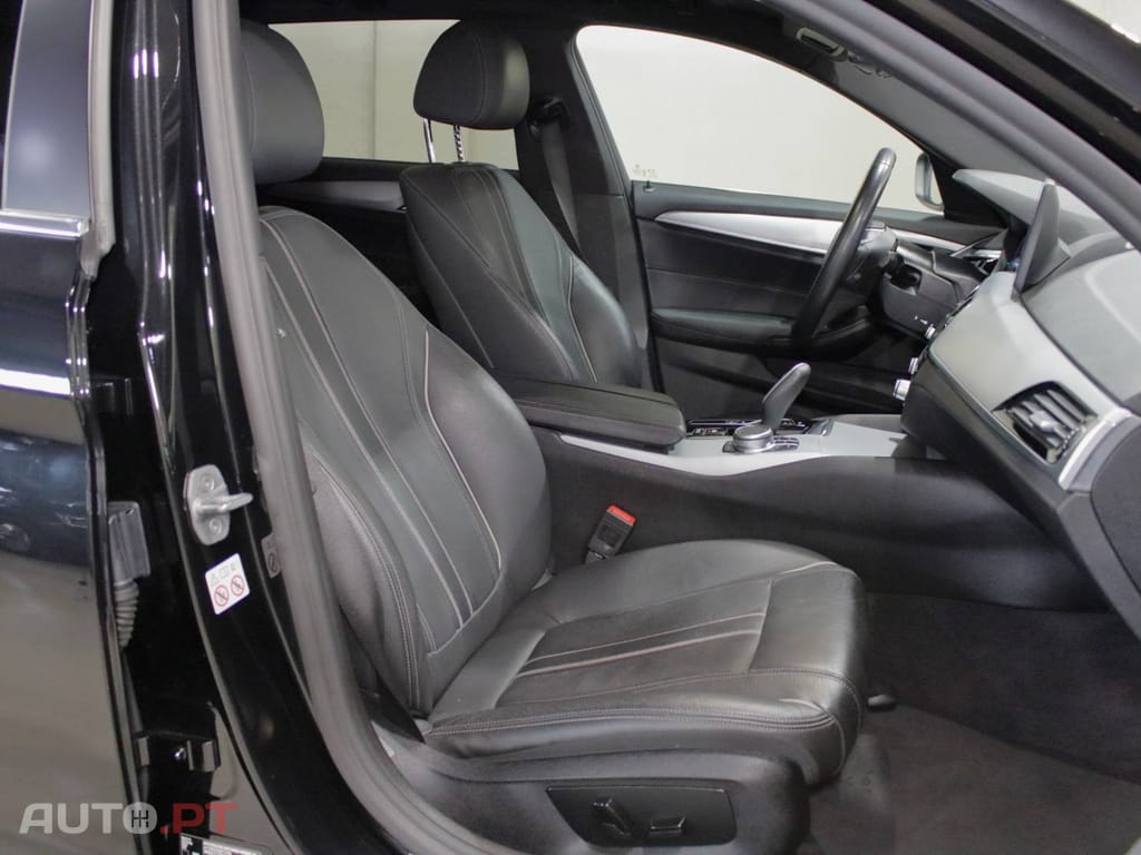 BMW 520 e Line Luxury