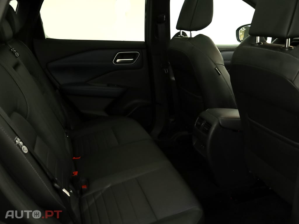 Nissan Qashqai Qashqai 1.3 DIG-T Tekna SKY