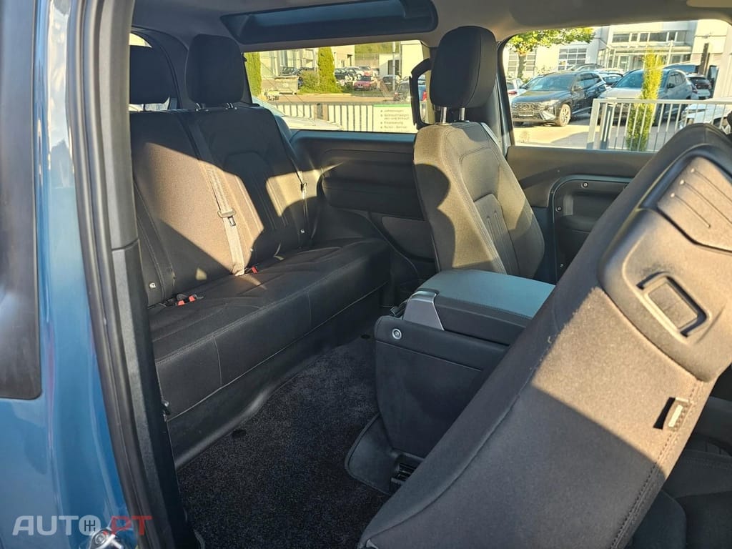 Land Rover Defender 3.0 D200 90 AWD X-Dynamic SE