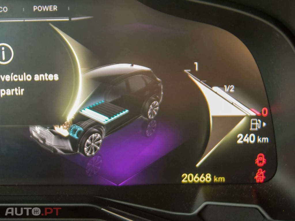 DS DS7 E-Tense Performance Line