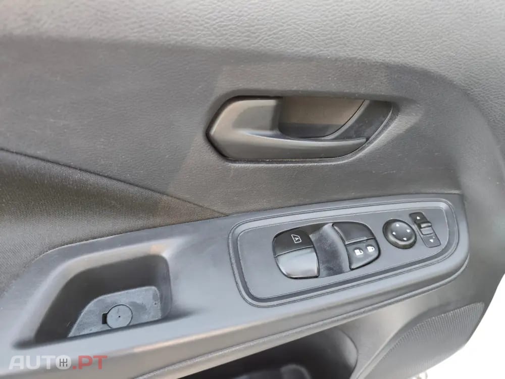 Nissan Micra 1.5 dCi N-Connecta S/S