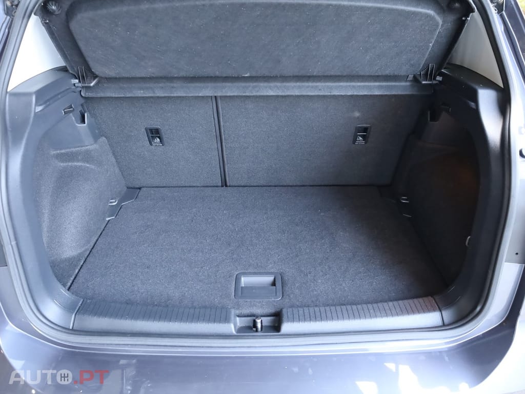 Volkswagen T-Cross 1.0 TSI Urban