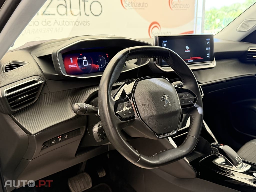 Peugeot 2008 1.2 PureTech Allure Pack EAT8