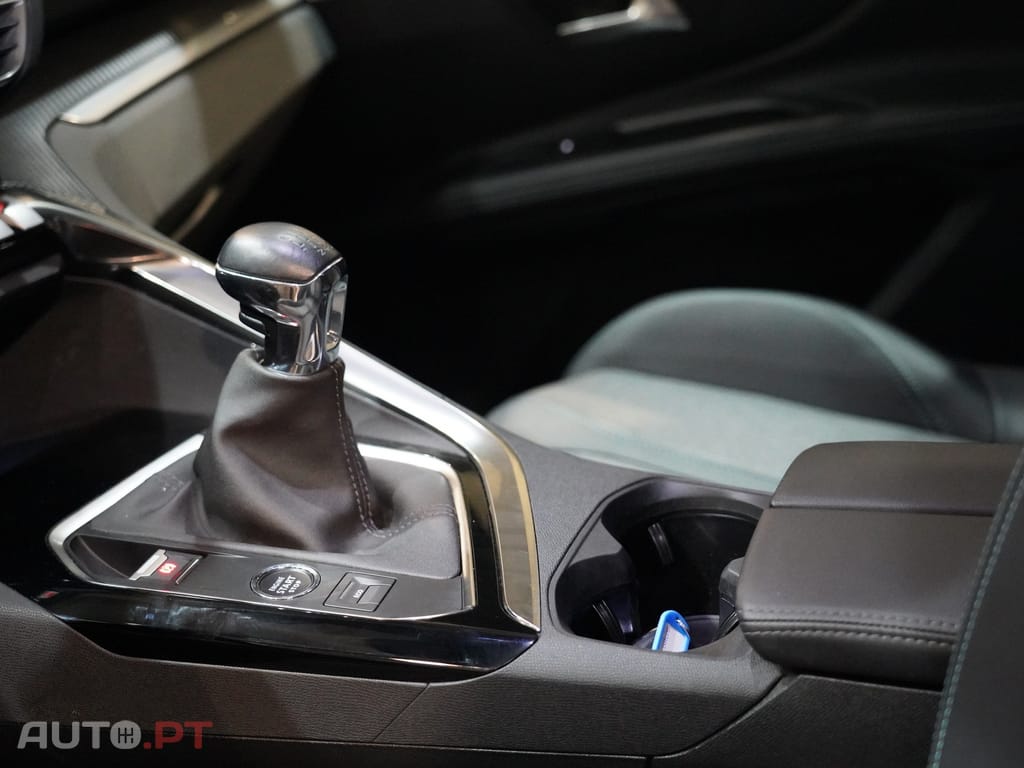 Peugeot 5008 1.2 PureTech Allure Pack
