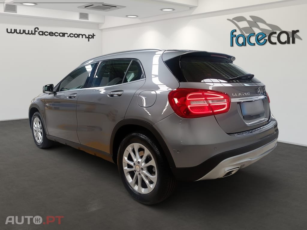 Mercedes-Benz GLA 200 (CDI) d 4Matic 7G-DCT