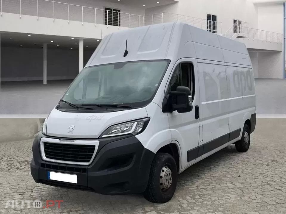 Peugeot Boxer   2.2 BlueHDi 335 L3H3 Pro