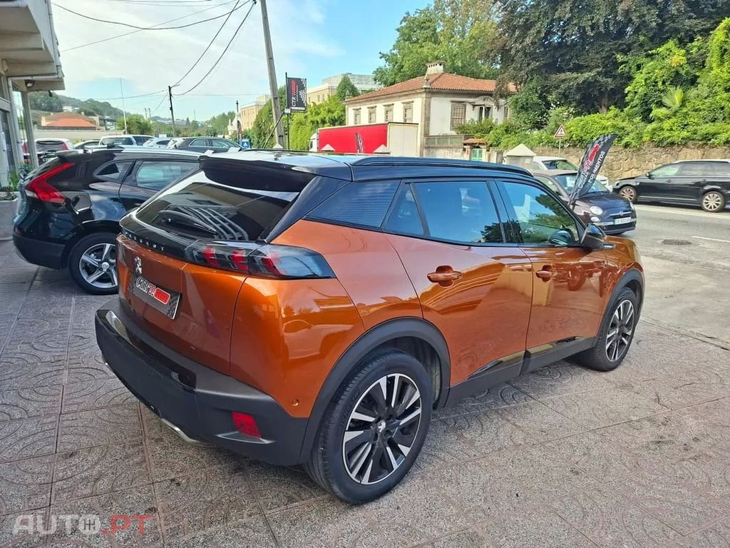 Peugeot 2008  Puretech 130 Stop Start Gt  Line Edition