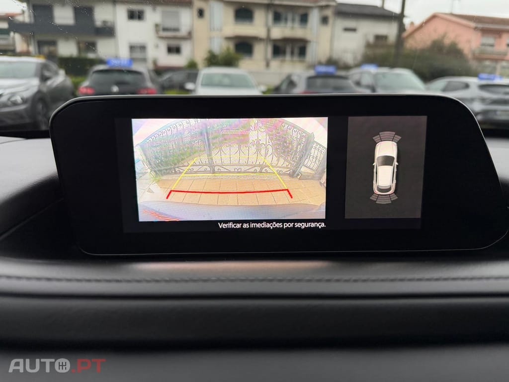 Mazda CX-30 2.0 e-Skyactiv-G Exclusive-line