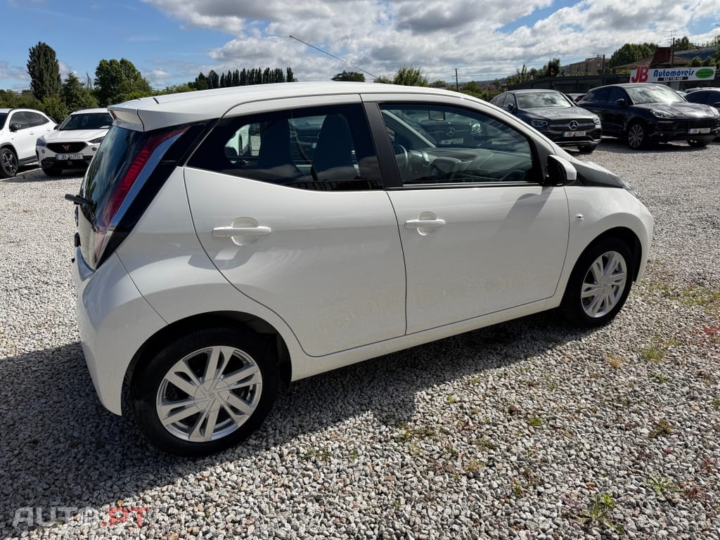 Toyota Aygo 1.0 X-Play+AC+X-Touch