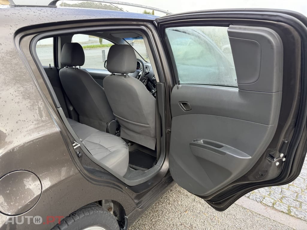 Chevrolet Spark 1.2 LT