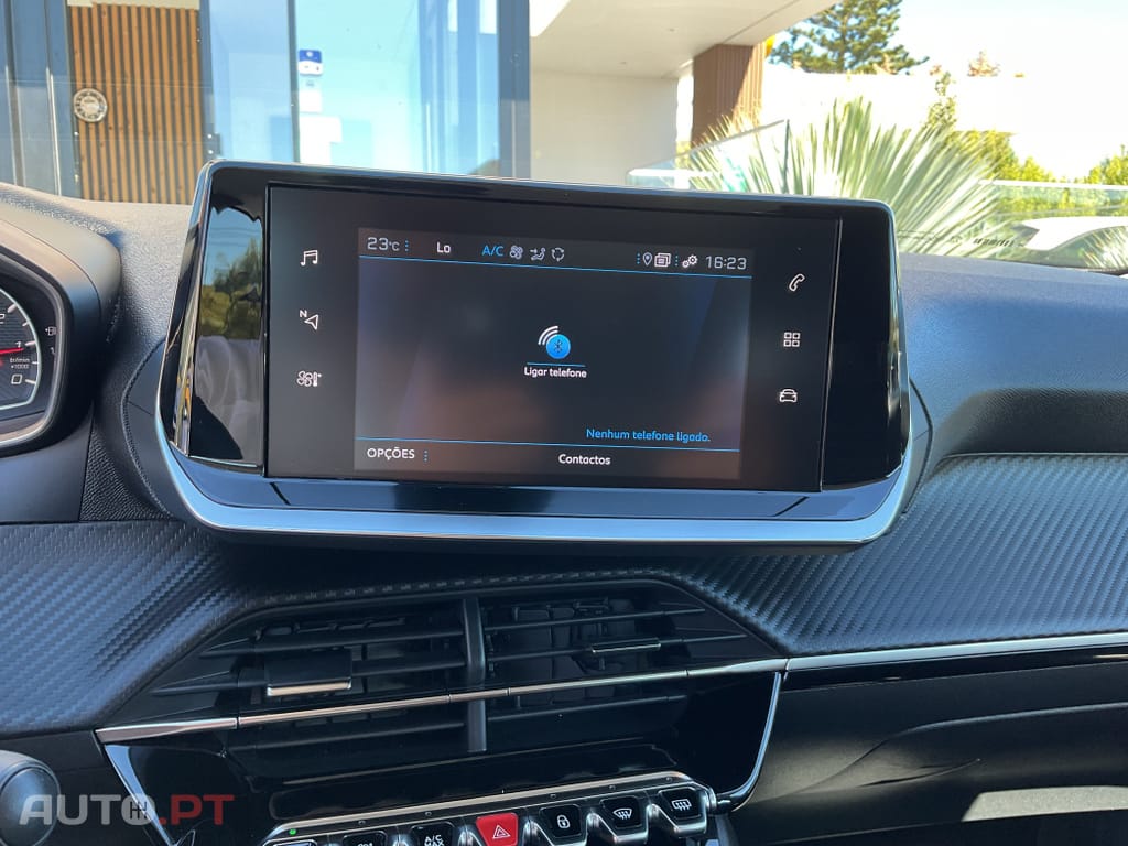 Peugeot 2008 1.2 PureTech Active