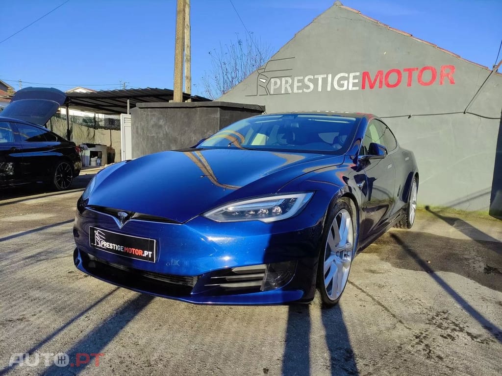 Tesla Model S 75D