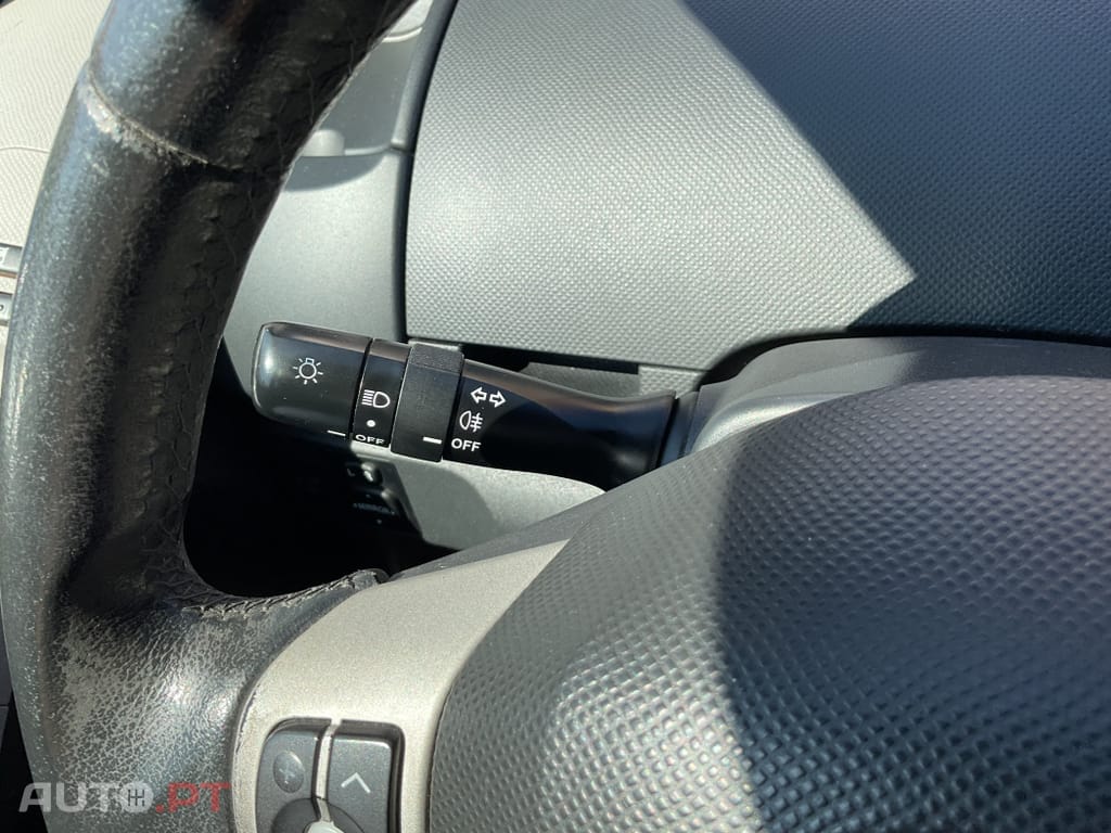 Toyota Yaris 1.0 VVT-i ACtive+AC