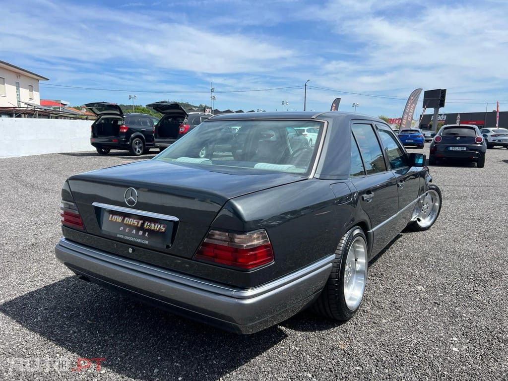 Mercedes-Benz E 280 Classic