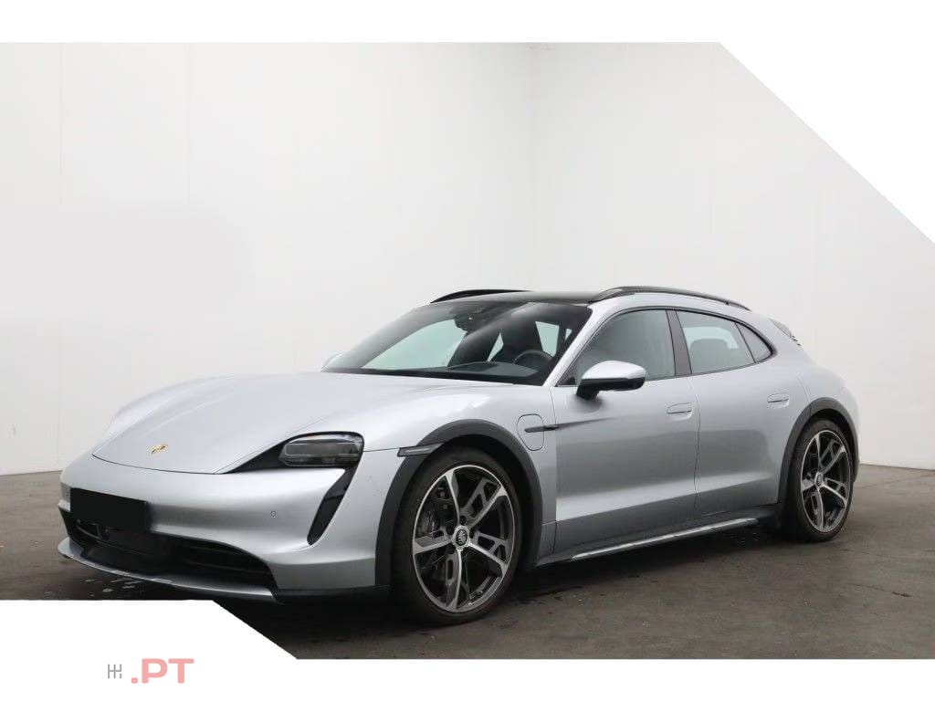 Porsche Taycan 4