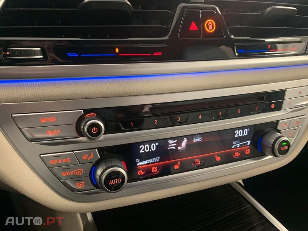 BMW 745 I.V.A DEDUTÍVEL e M Sport