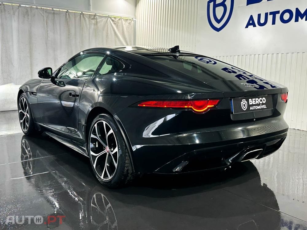 Jaguar F-Type P300 Aut. R-Dynamic Black