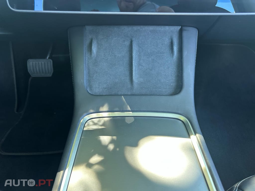 Tesla Model 3 Long-Range Dual Motor AWD