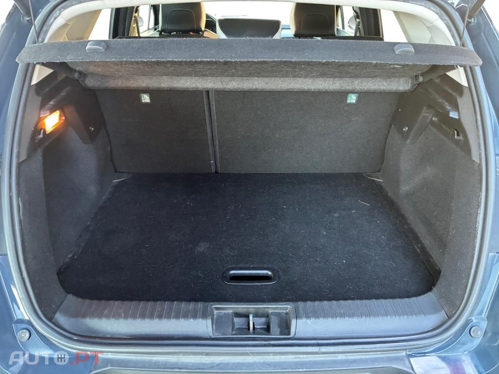 Renault Captur 1.5 Blue dCi intens EDC