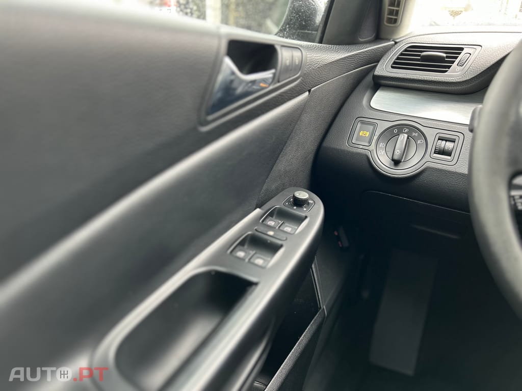 Volkswagen Passat Variant 2.0TDi Highline DSG