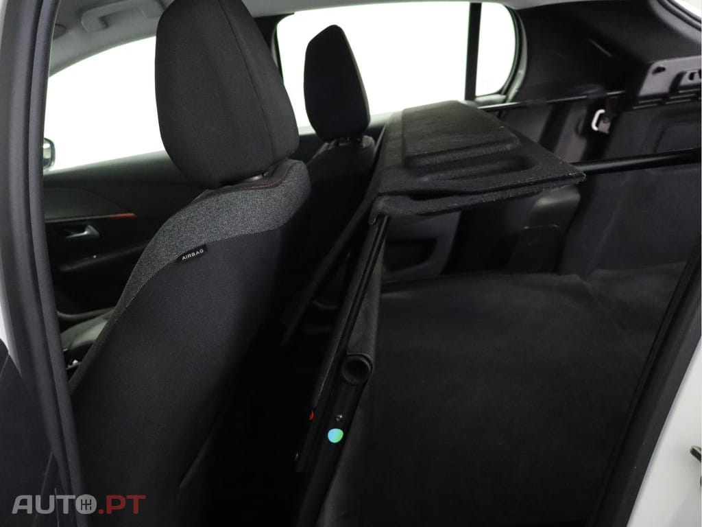 Peugeot 208 Active Business Versão Eléctrica