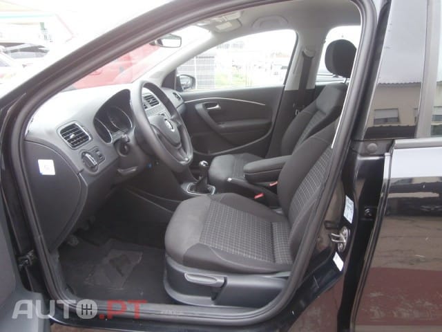 Volkswagen Polo 1.4 TDi Confortline Nav
