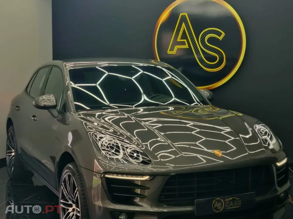 Porsche Macan PDK