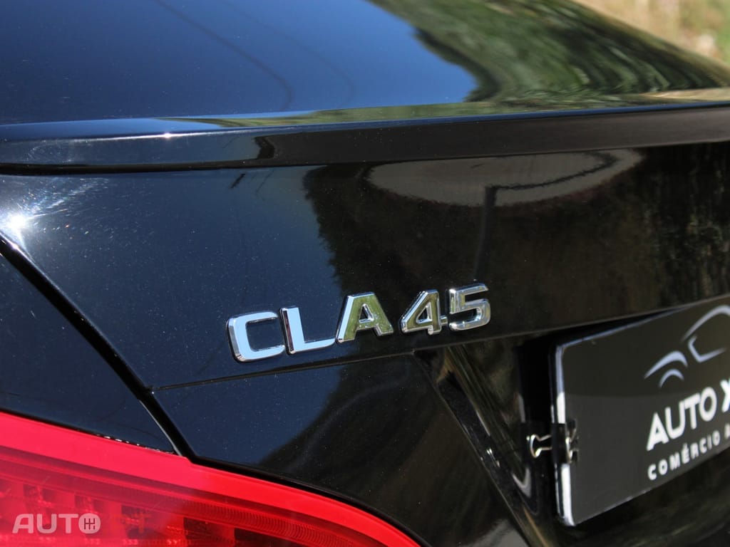 Mercedes-Benz CLA 45 AMG 4Matic 7G-DCT