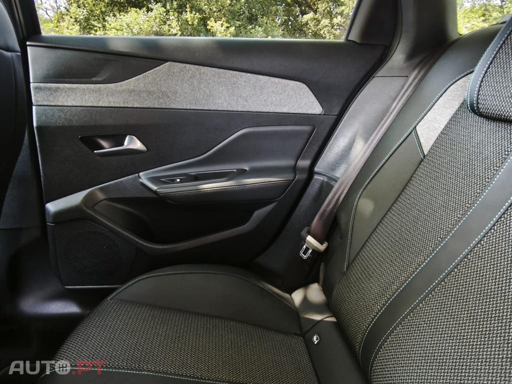 Peugeot 308 1.5 BlueHDi Allure Pack EAT8