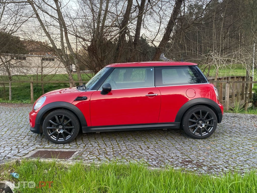MINI Cooper One D