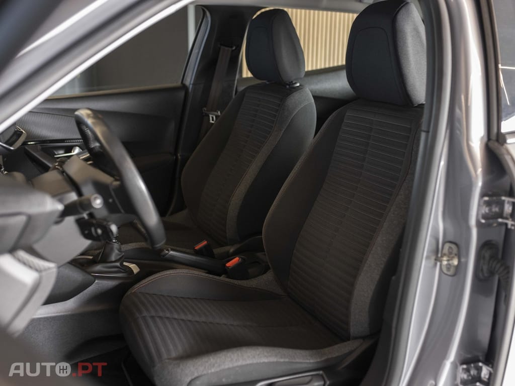 Peugeot 2008 1.5 BlueHDi Active