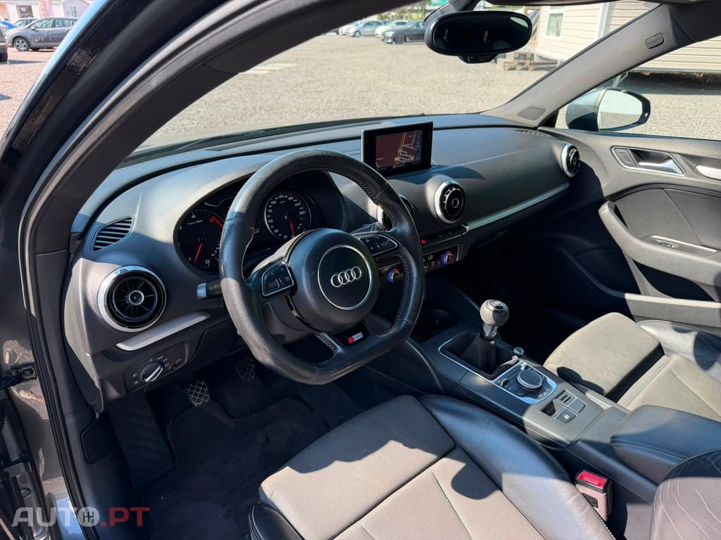 Audi A3 Sportback 2.0 TDi S-line